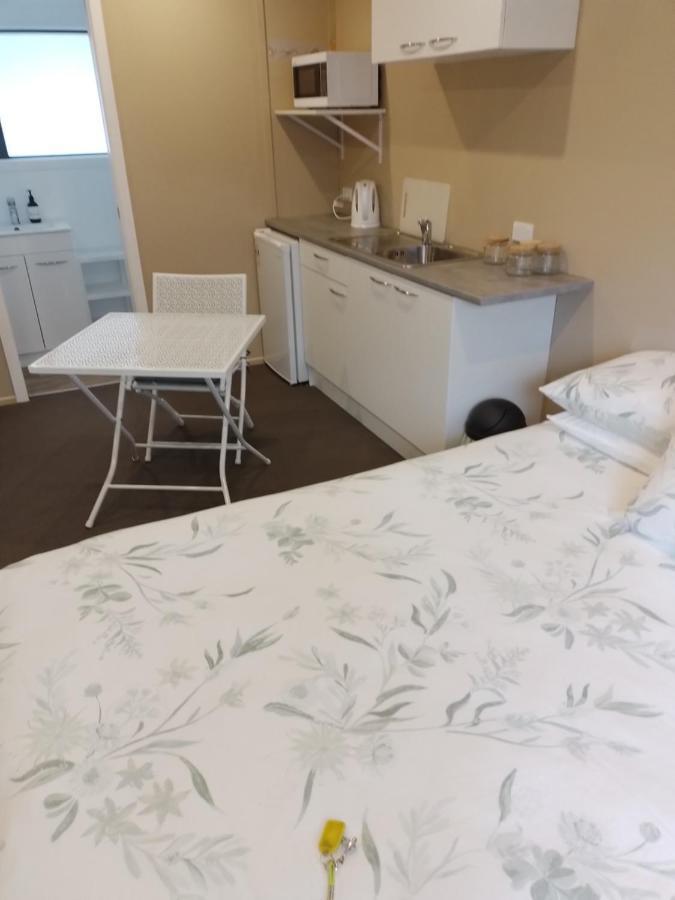 Best Budget Bed And Ensuite - Private Access Close To Beach Waihi Ngoại thất bức ảnh